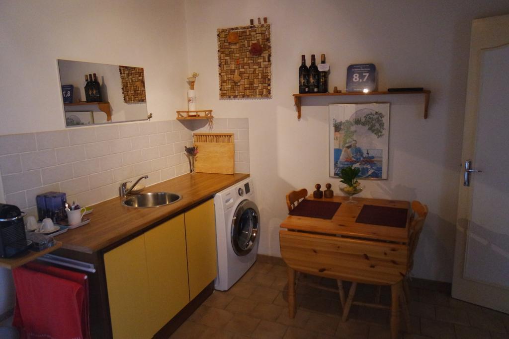 Le Balcon Des Jasses Bed and Breakfast Espere Eksteriør billede