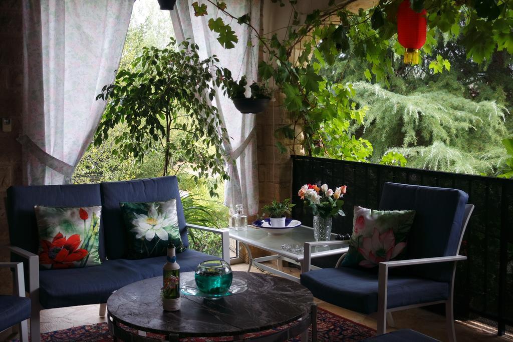 Le Balcon Des Jasses Bed and Breakfast Espere Eksteriør billede