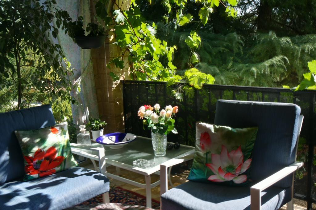 Le Balcon Des Jasses Bed and Breakfast Espere Eksteriør billede