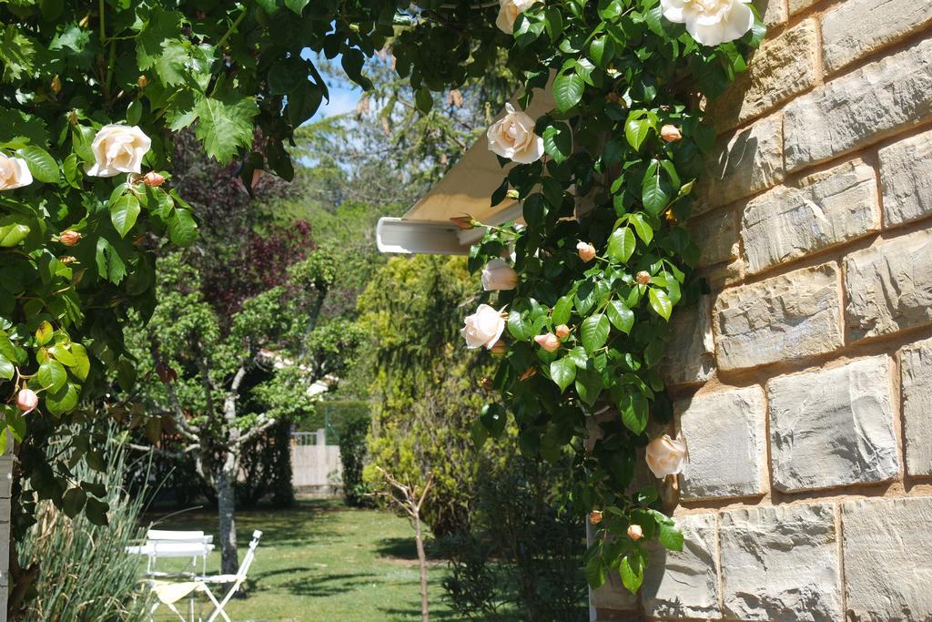 Le Balcon Des Jasses Bed and Breakfast Espere Eksteriør billede