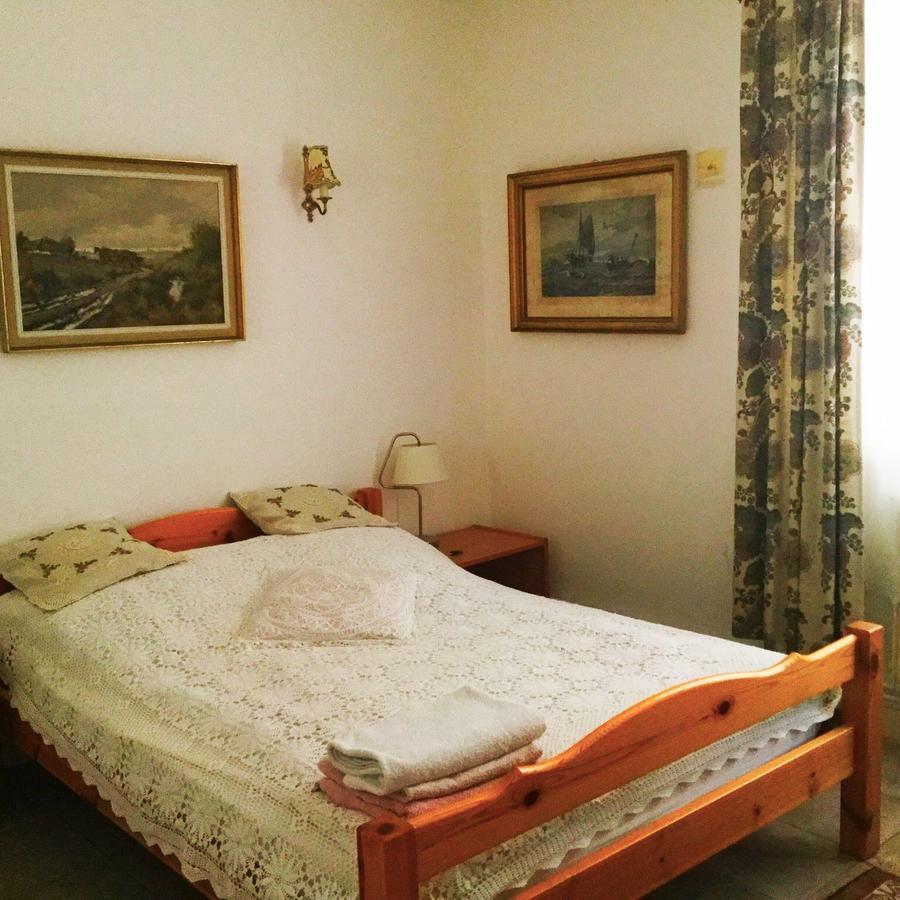 Le Balcon Des Jasses Bed and Breakfast Espere Eksteriør billede